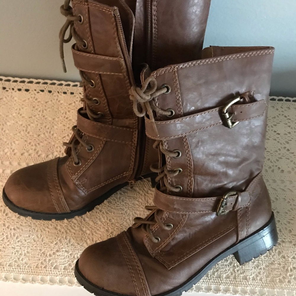 Boots - Light Brown